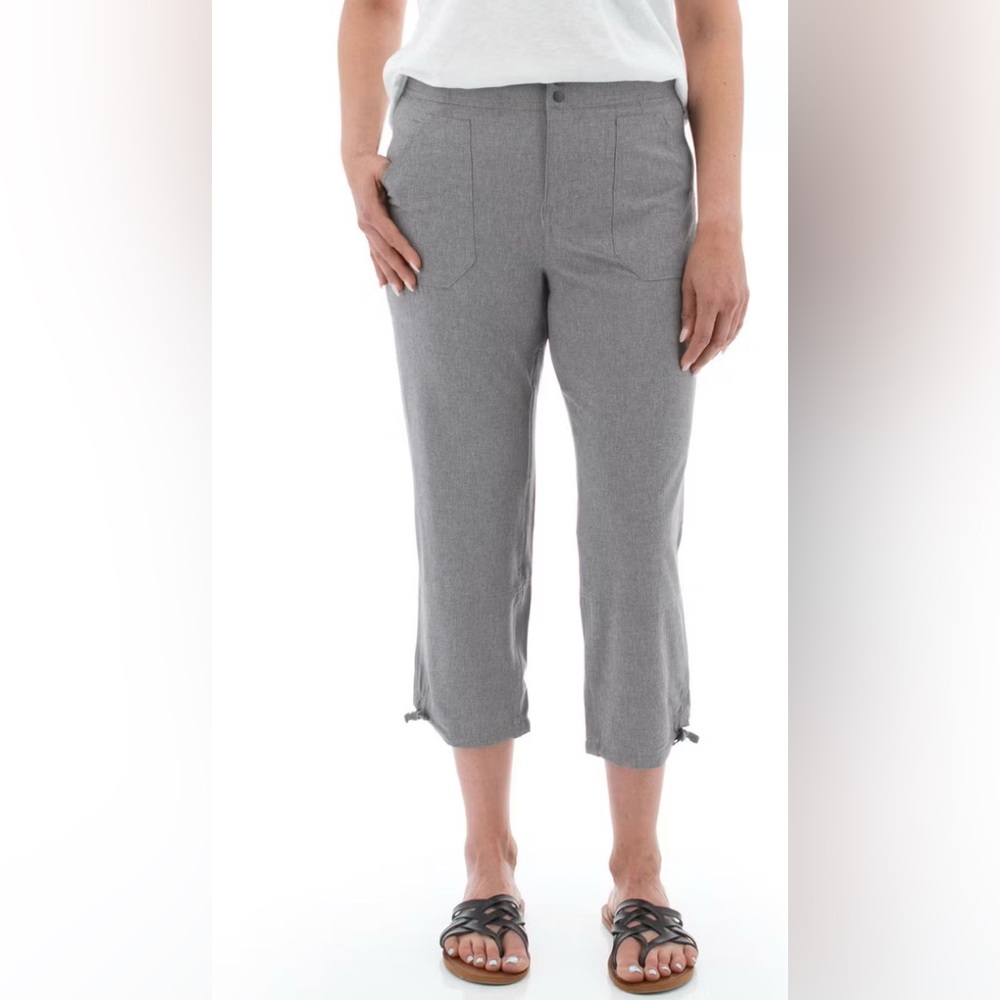 Aventura Clothing Women's Solid Sandbar‎ Crop Pant size 6